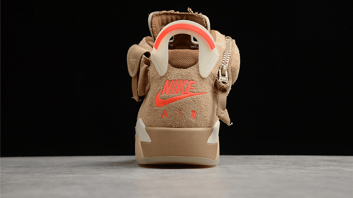 Jordan retro 6 x Travis Scott khaki 6