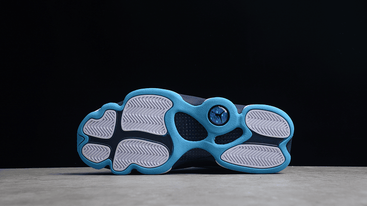 Jordan retro 13 obsidian 3