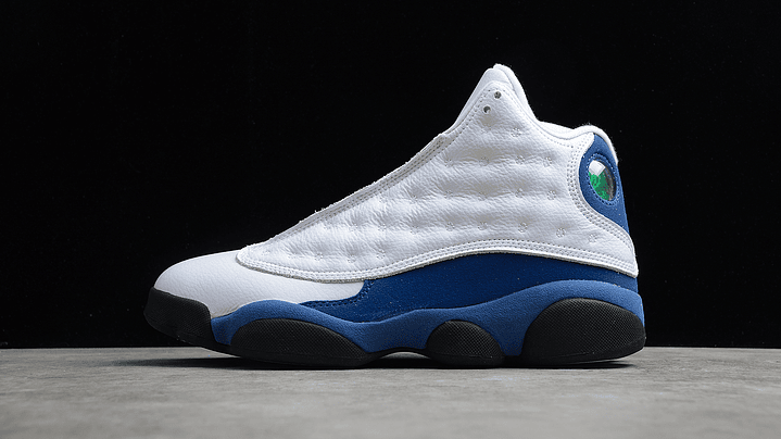 Jordan retro 13  hyper royal white 1