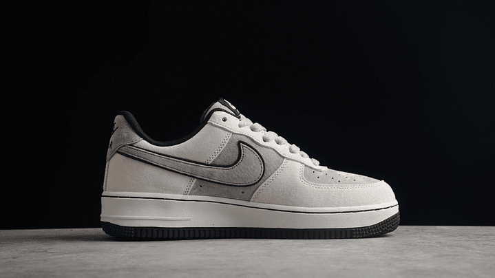 Air Force 1 beige/grey 2