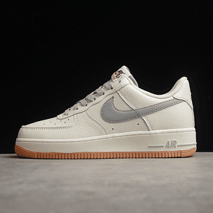 Air Force 1 beige & grey