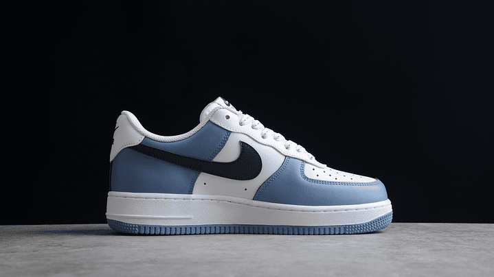 Air Force 1 blue/white/black 2