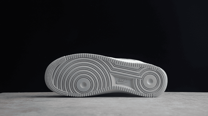 Air Force 1 grey & white 3