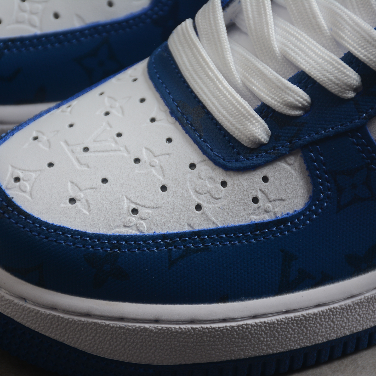 Air Force 1 x louis vuitton navy blue 6