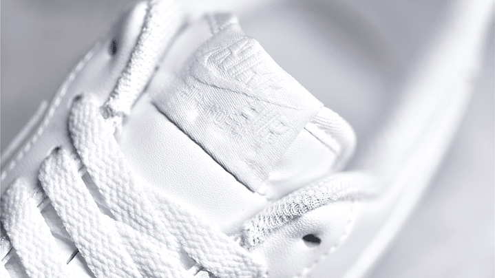 Air Force 1 triple white 5