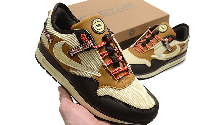 Air max 1 x Travis Scott  baroque brown 5