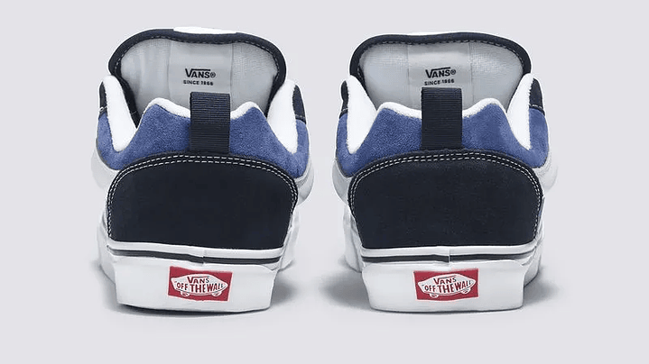 Vans Knu Skool navy blue 3