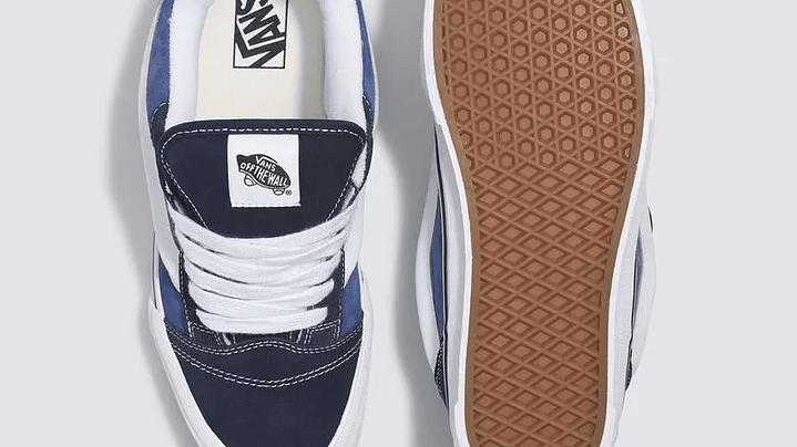 Vans Knu Skool navy blue 4