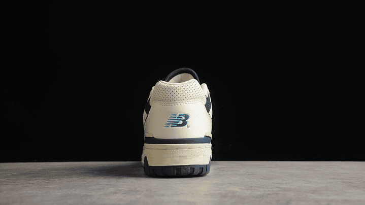 New balance 550 vintage vintage beige & sky blue 4