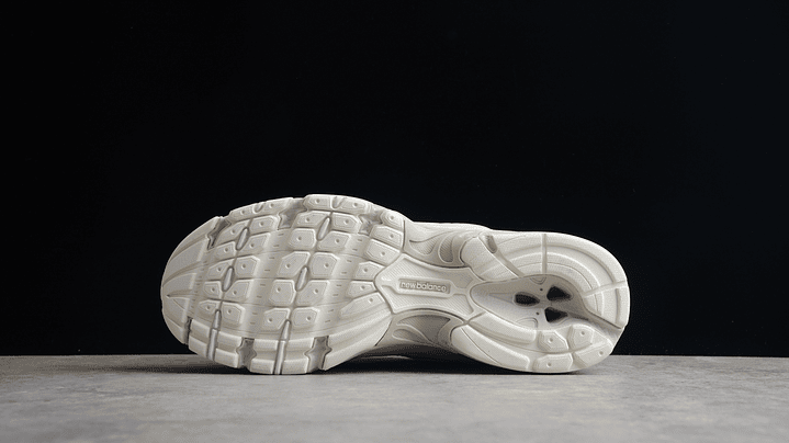 New balance 530 ivory beige 3