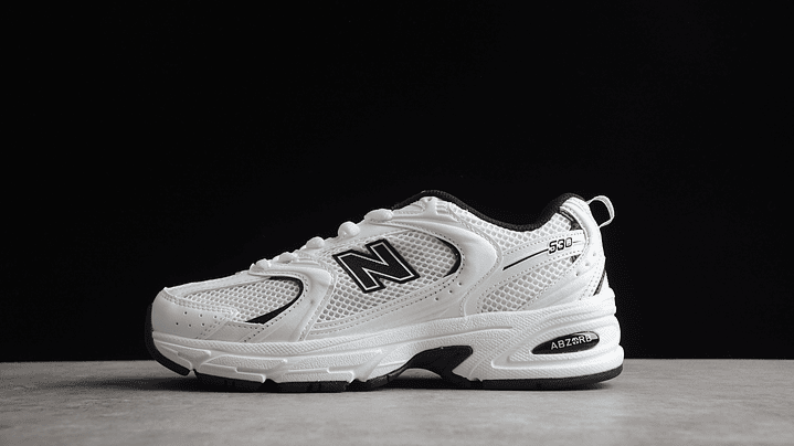 New balance 530 white black details 1