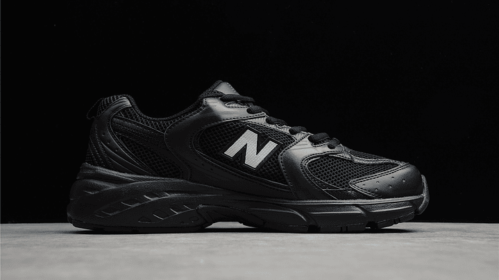 New balance 530 triple black 2