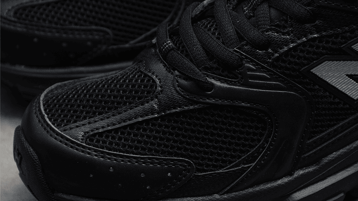 New balance 530 triple black 6