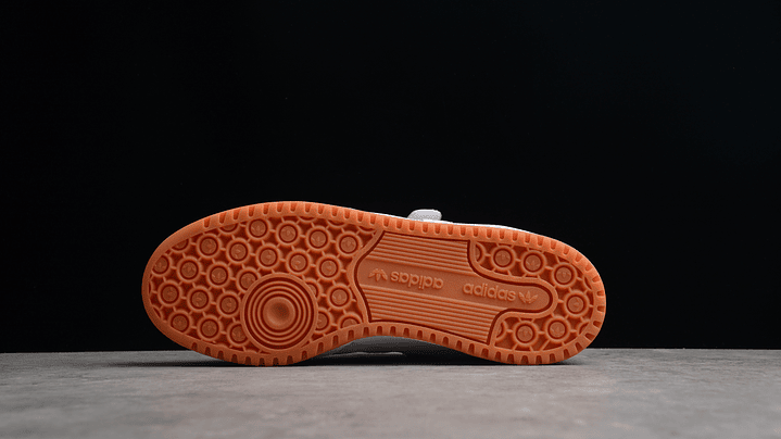 Adidas Forum navy & white gum 3