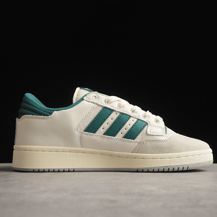 Adidas Forum cloud white green 1