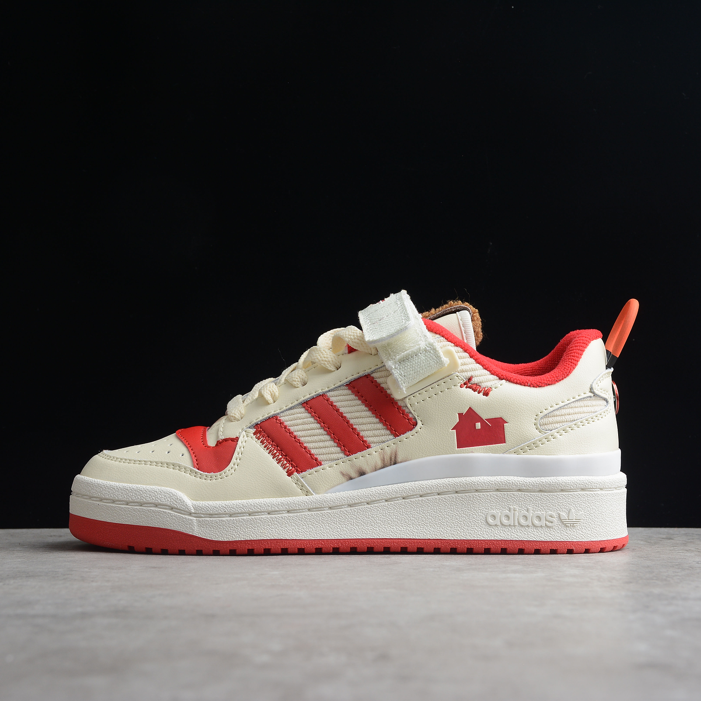 Adidas Forum home alone 1