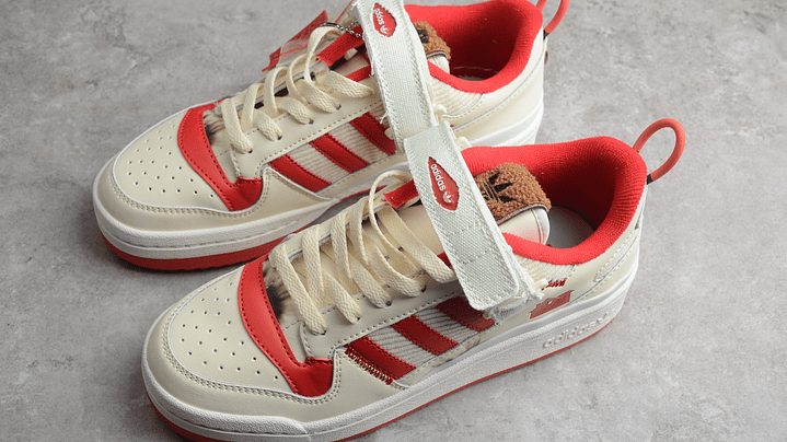 Adidas Forum home alone 4