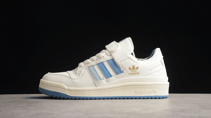 Adidas Forum white pulse blue 1