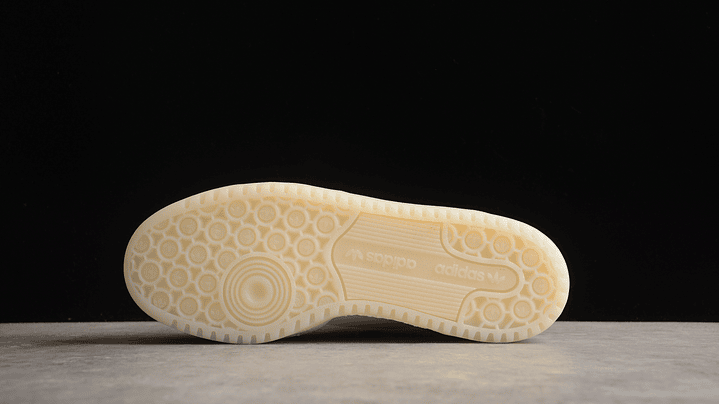 Adidas Forum rivalry low 3