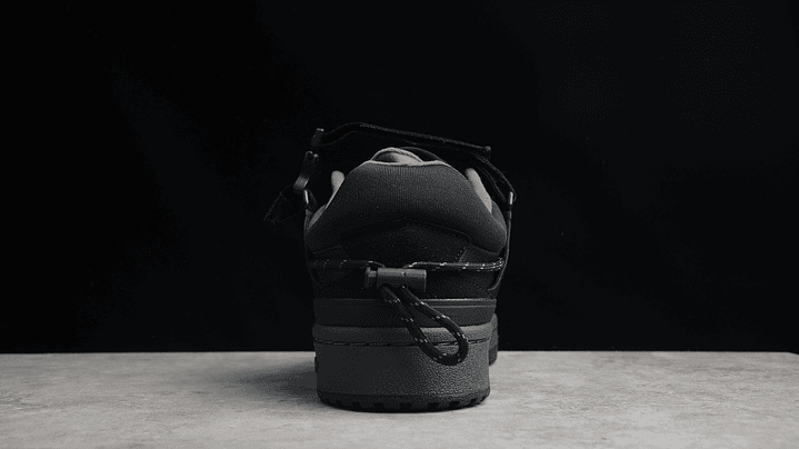 Adidas Forum x Bad Bunny Back to school 4