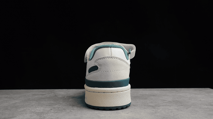 Adidas Forum 84 vintage green 4