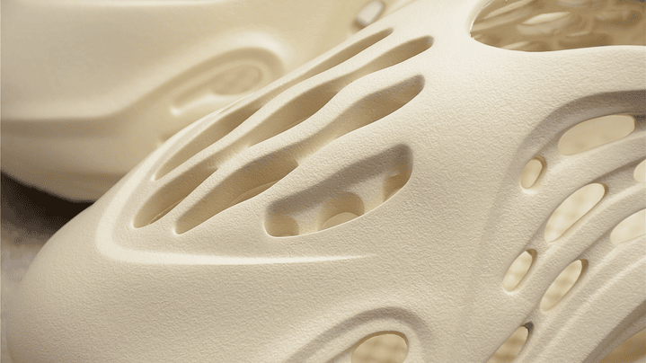 Yeezy Foam runner sand 6