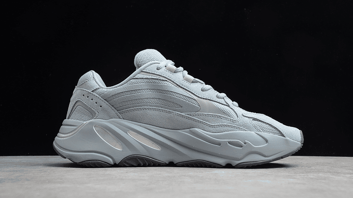 Yeezy 700 v2 hospital blue 2