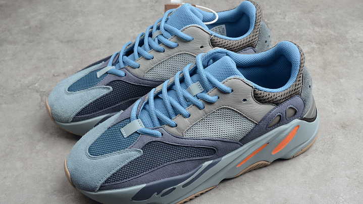 Yeezy 700 v1 carbon blue 5