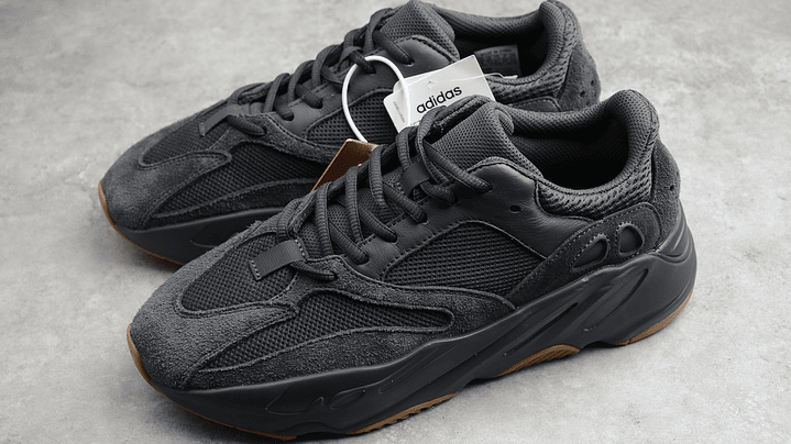 Yeezy 700 v1 utility black 5