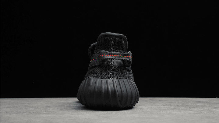 Yeezy boost 350 v2 black non reflective 4