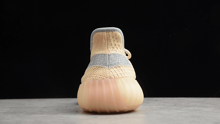 Yeezy boost 350 v2 linen reflective 4