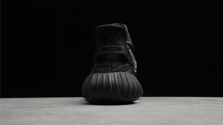 Yeezy boost 350 v2 mx rock 4