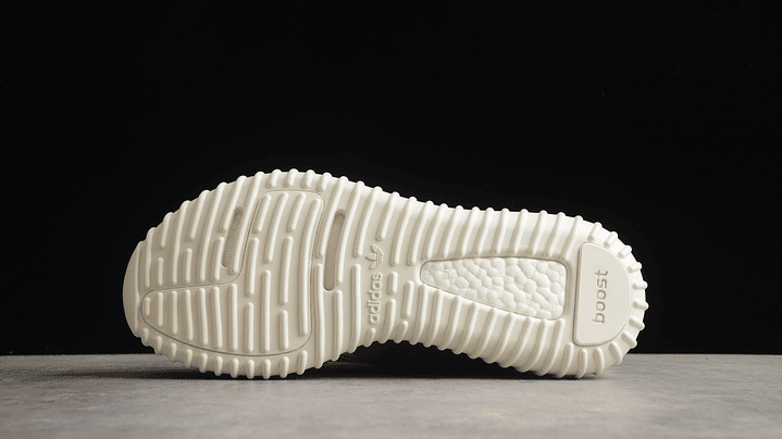 Yeezy boost 350 v2 turtle dove 3