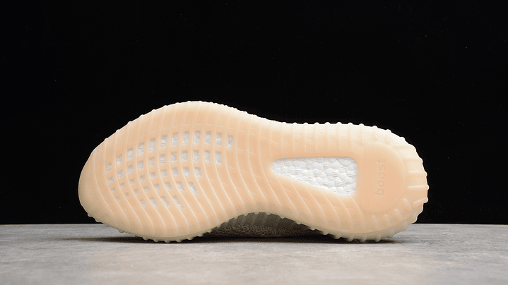 Yeezy boost 350 v2 citrin 3