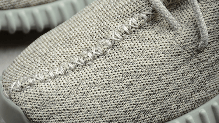 Yeezy boost 350 v2 moonrock 4