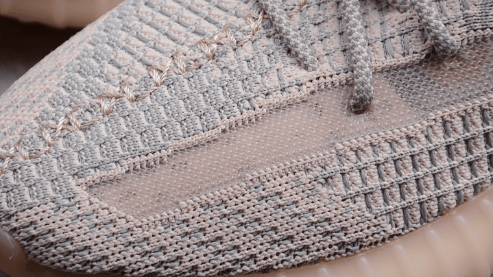 Yeezy boost 350 v2 synth reflective 6