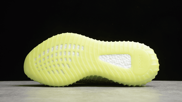 Yeezy boost 350 v2 yeezreel 3