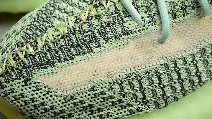 Yeezy boost 350 v2 yeezreel 6