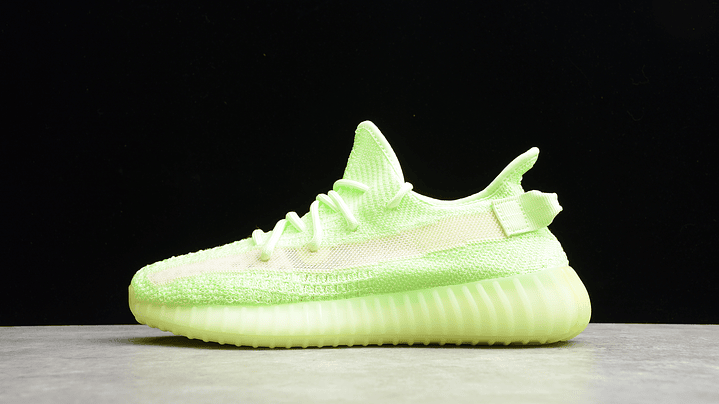 Yeezy boost 350 v2 gid 'glow' 1
