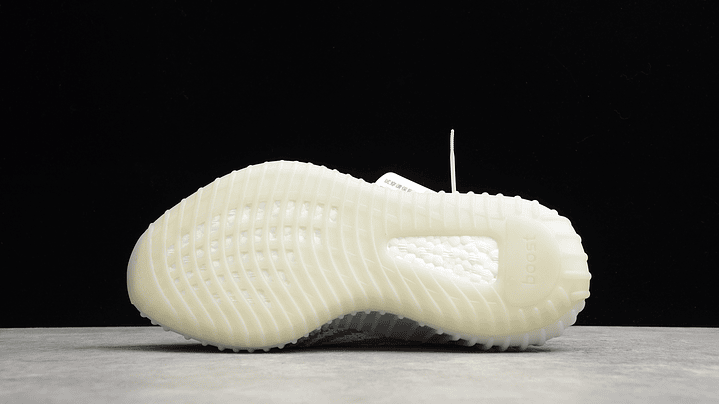 Yeezy boost 350 v2 zebra 3