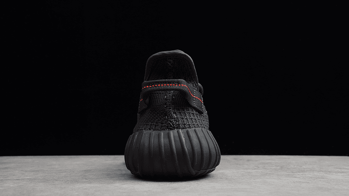 Yeezy boost 350 v2  static black 4