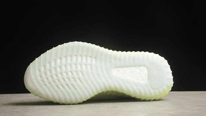 Yeezy boost 350 v2 green neon 3