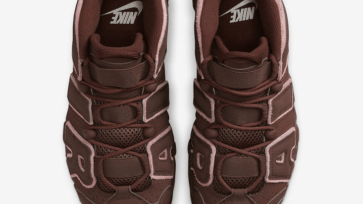 Nike more uptempo  valentines day 4