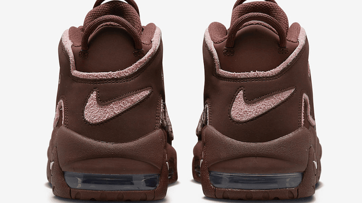 Nike more uptempo  valentines day 6