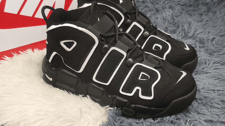 Nike more uptempo black 2