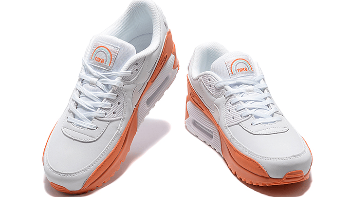 Air max 90 essential summit white light brown crimson 3