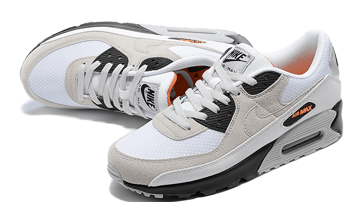 Air max 90 white black hot curry 4