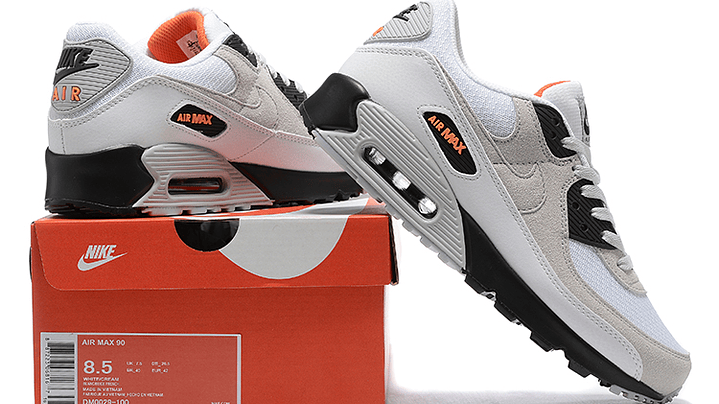 Air max 90 white black hot curry 6