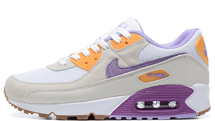 Air max 90 white action 1