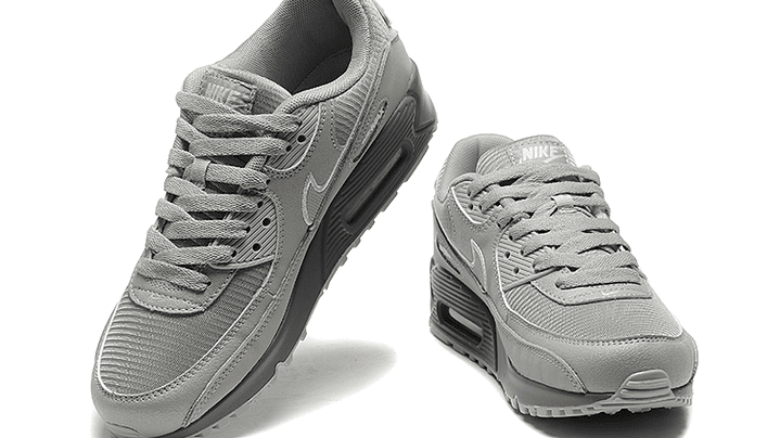 Air max 90 triple wolf grey 4